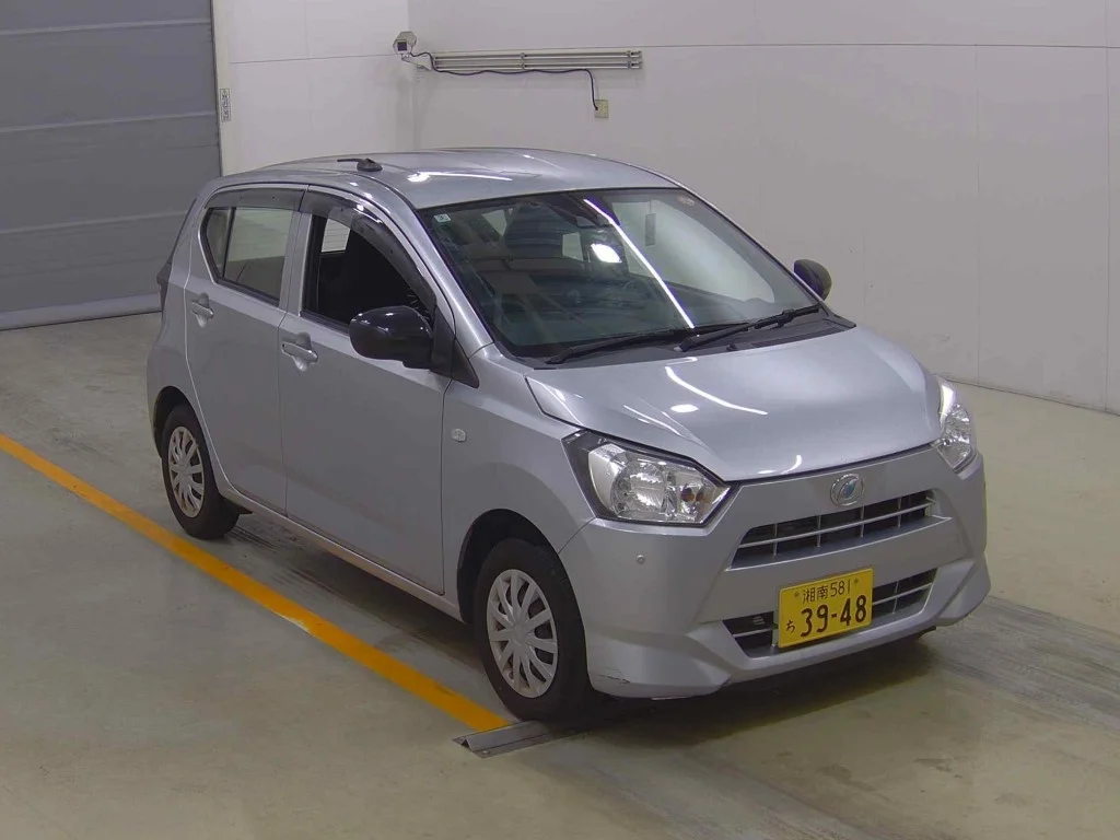 Daihatsu Mira e:S LA350S 2020